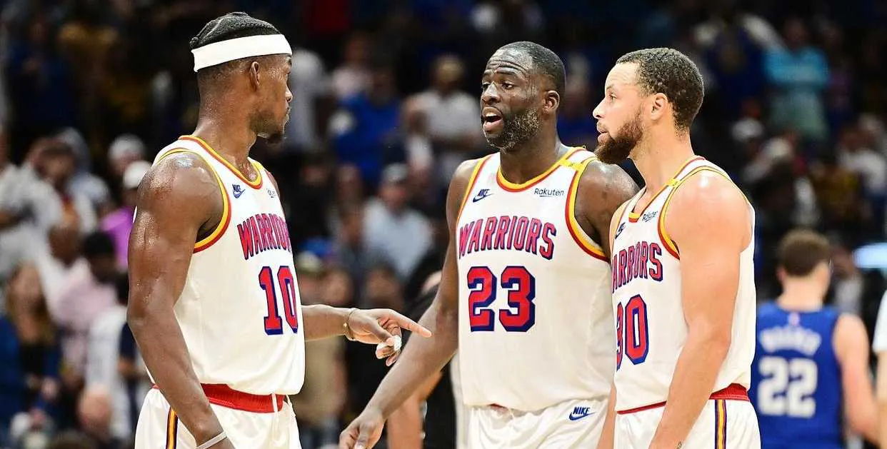 包含赛地聚焦——NBA常规赛赛后热度飙升;巴塞罗那完成体检;态度坚定;球队文化再被提及的词条 包含赛地聚焦——NBA常规赛赛后热度飙升;巴塞罗那完成体检;态度坚定;球队文化再被提及的词条