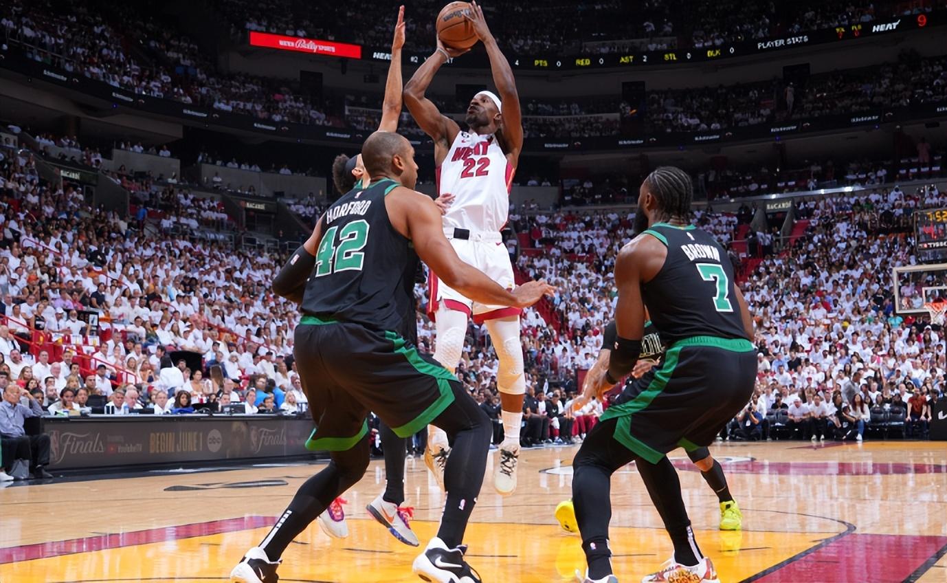 巴特勒回归赛场，关键助攻首场状态亮眼，德国队观众沸腾！的简单介绍